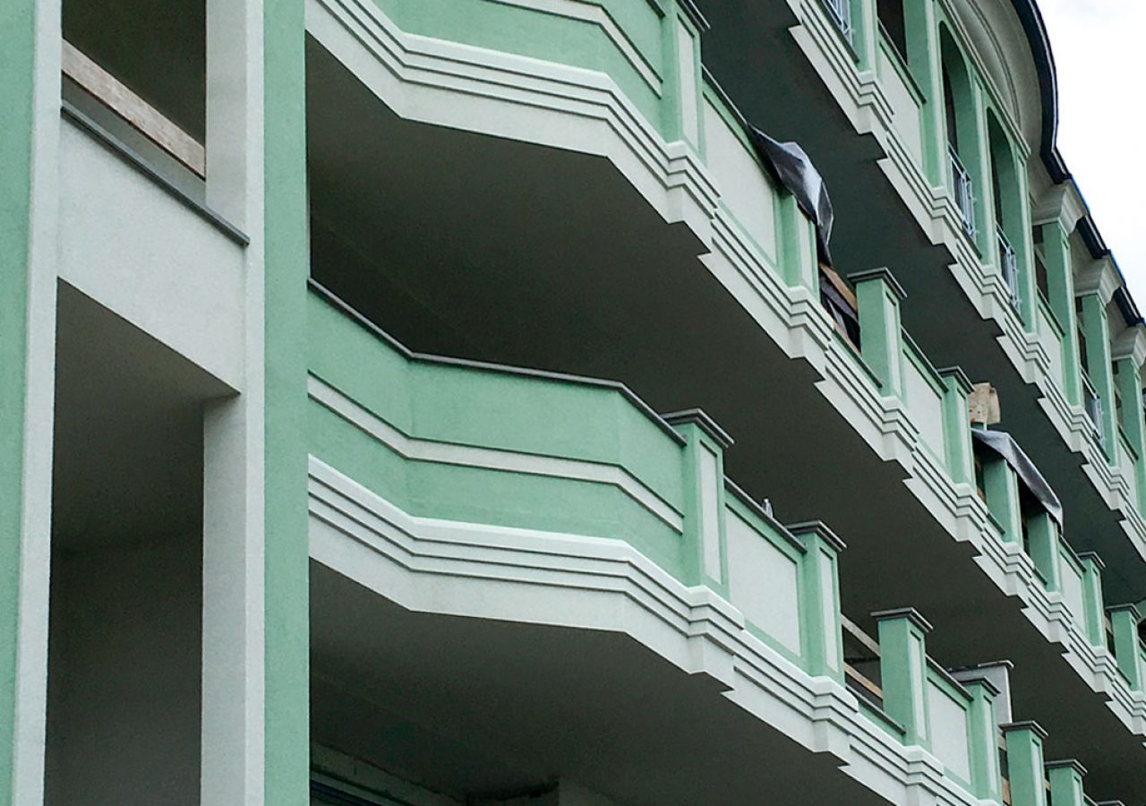 Into-System Paullo palazzina decorazioni esterne colorate