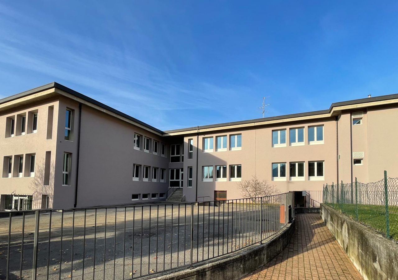 Into-System scuola Cene cappotto