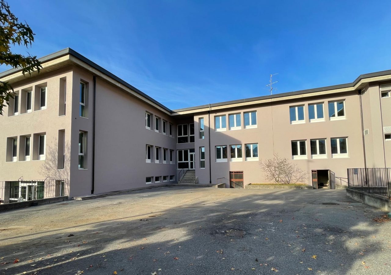 Into-System scuola Cene cappotto